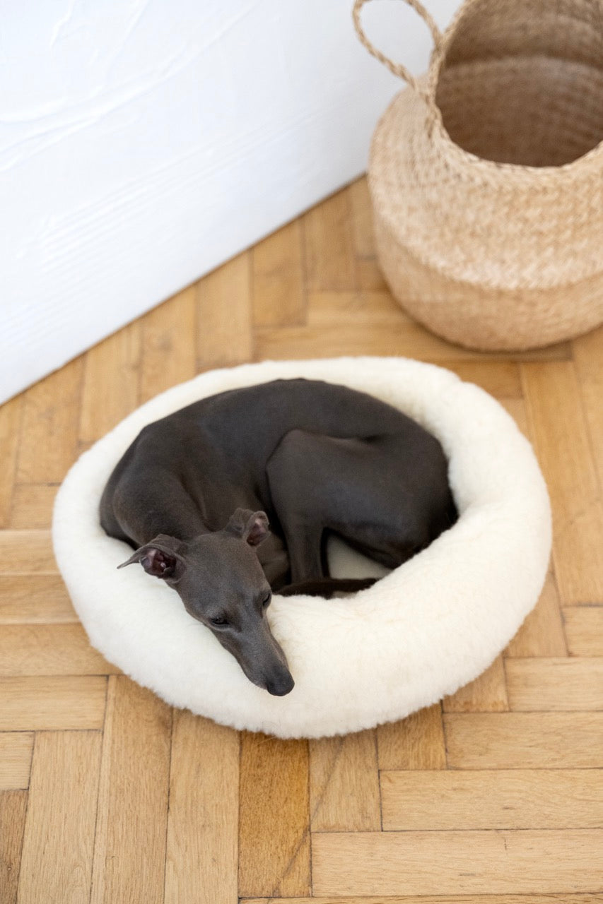 Round Natural Wool Pet Bed - White-2
